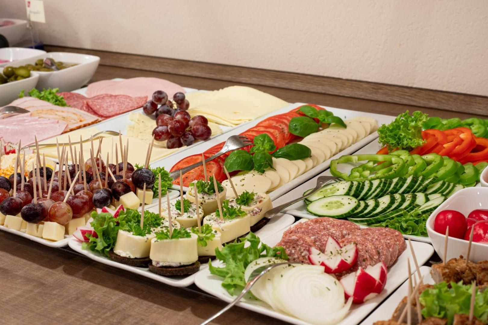 Hotel Montana Diemelstadt Ngoại thất bức ảnh